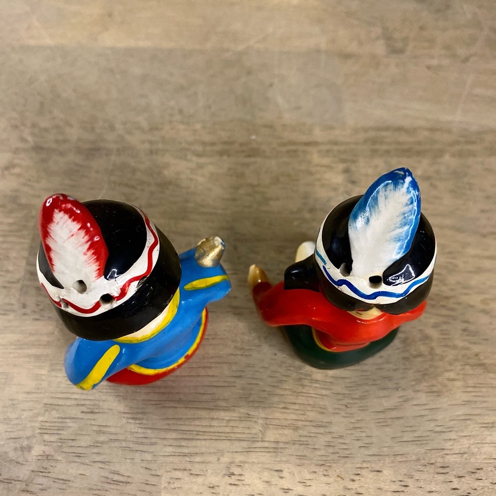 Vintage Native American Indian Salt & Pepper Shaker Set Japan - Picture 6 of 8